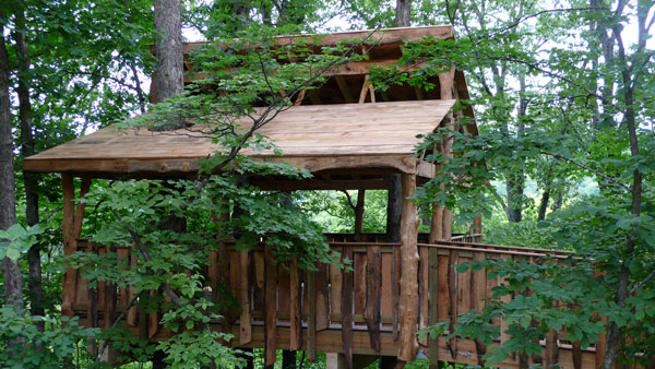 universally accessible tree house by The Treehouse Guys